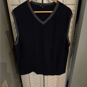 GAP Men's Navy Sweater Vest